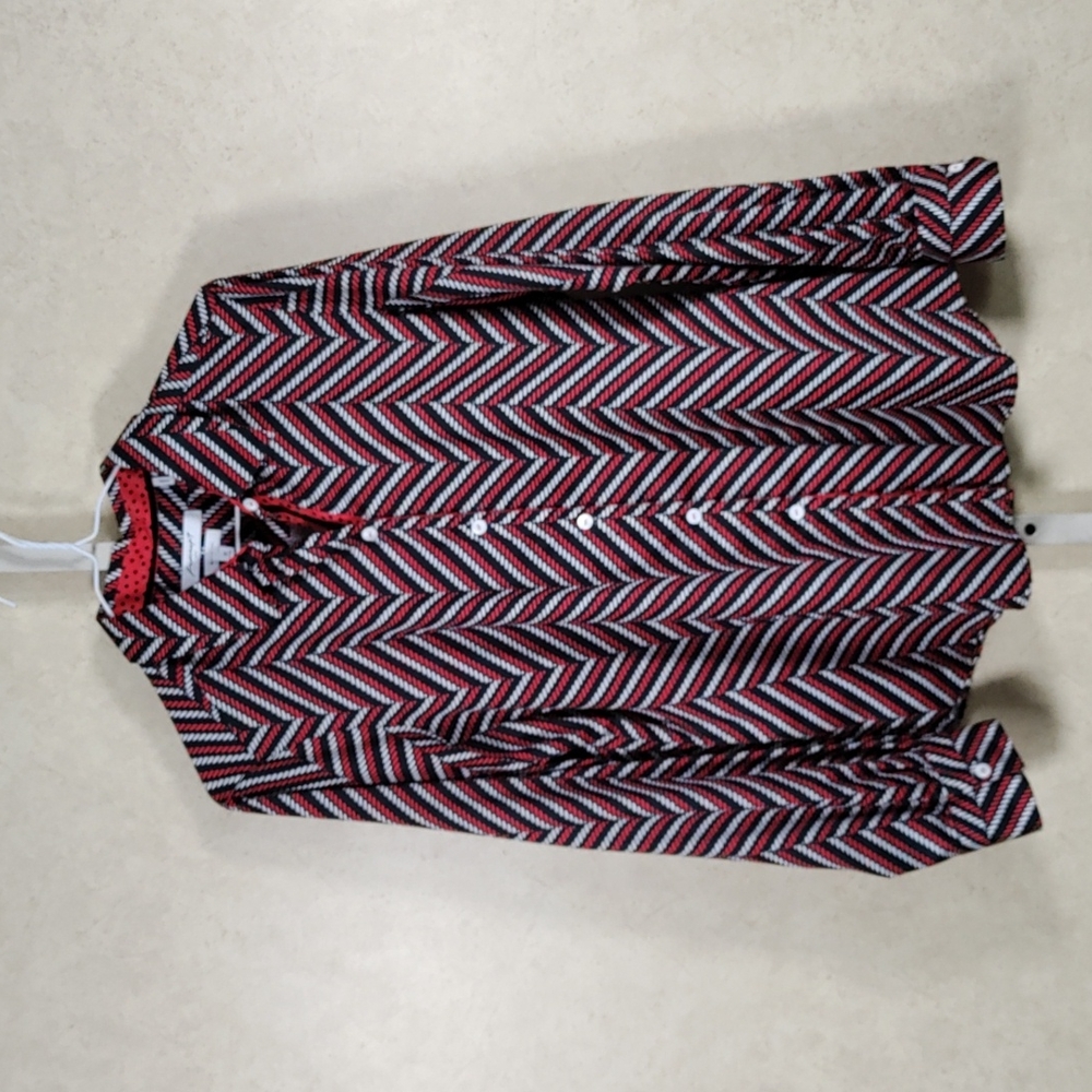 4121 Foxcroft red & black Chevron wrinkle free blouse 10 NEW